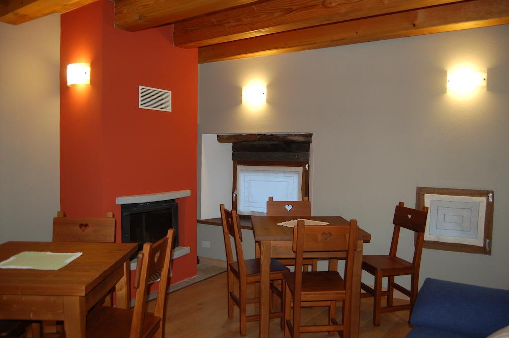 Il Nocciolo Bed and Breakfast Bard Eksteriør billede